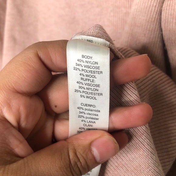 White House Black Market Pink Cold Shoulder Top - Picture 10 of 12